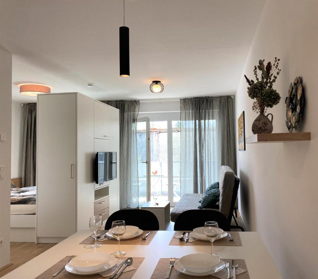 Reload By Bestchoice - Parking - Self Check-In Graz Bagian luar foto